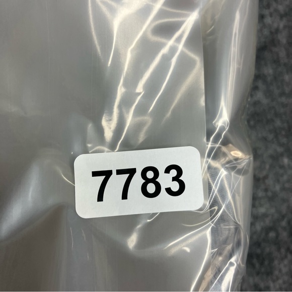 UNDER ARMOUR Men’s Grey Tee loose fit large - Picture 9 of 9